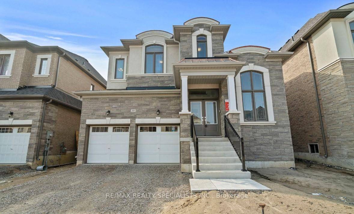 Welcome to 89 James Walker Avenue in the prestigious Castles of Caledon community !