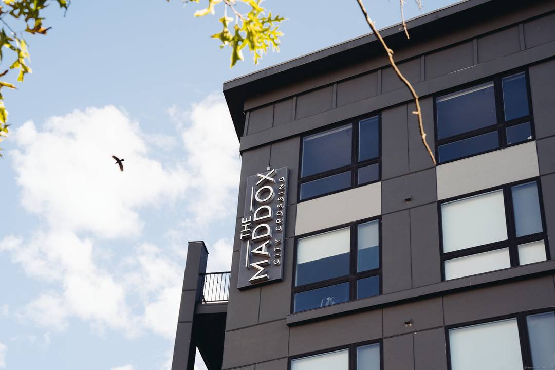 Maddox at City Crossing Luxury Living in the Heart of New Haven.