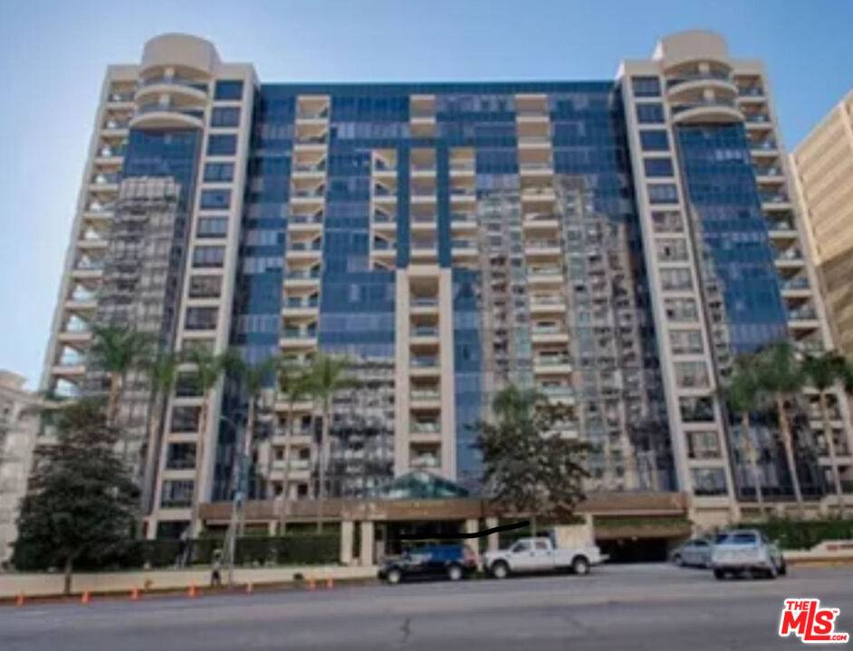 10787   Wilshire Blvd 3BR Westwood La