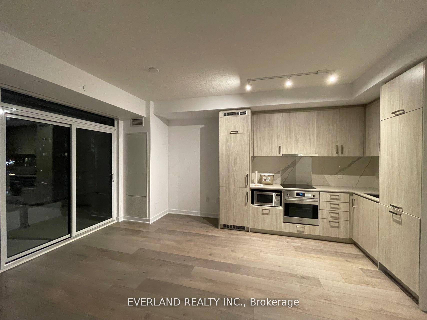 Brand New Luxurious Menkes 2 Bedroom Condo.