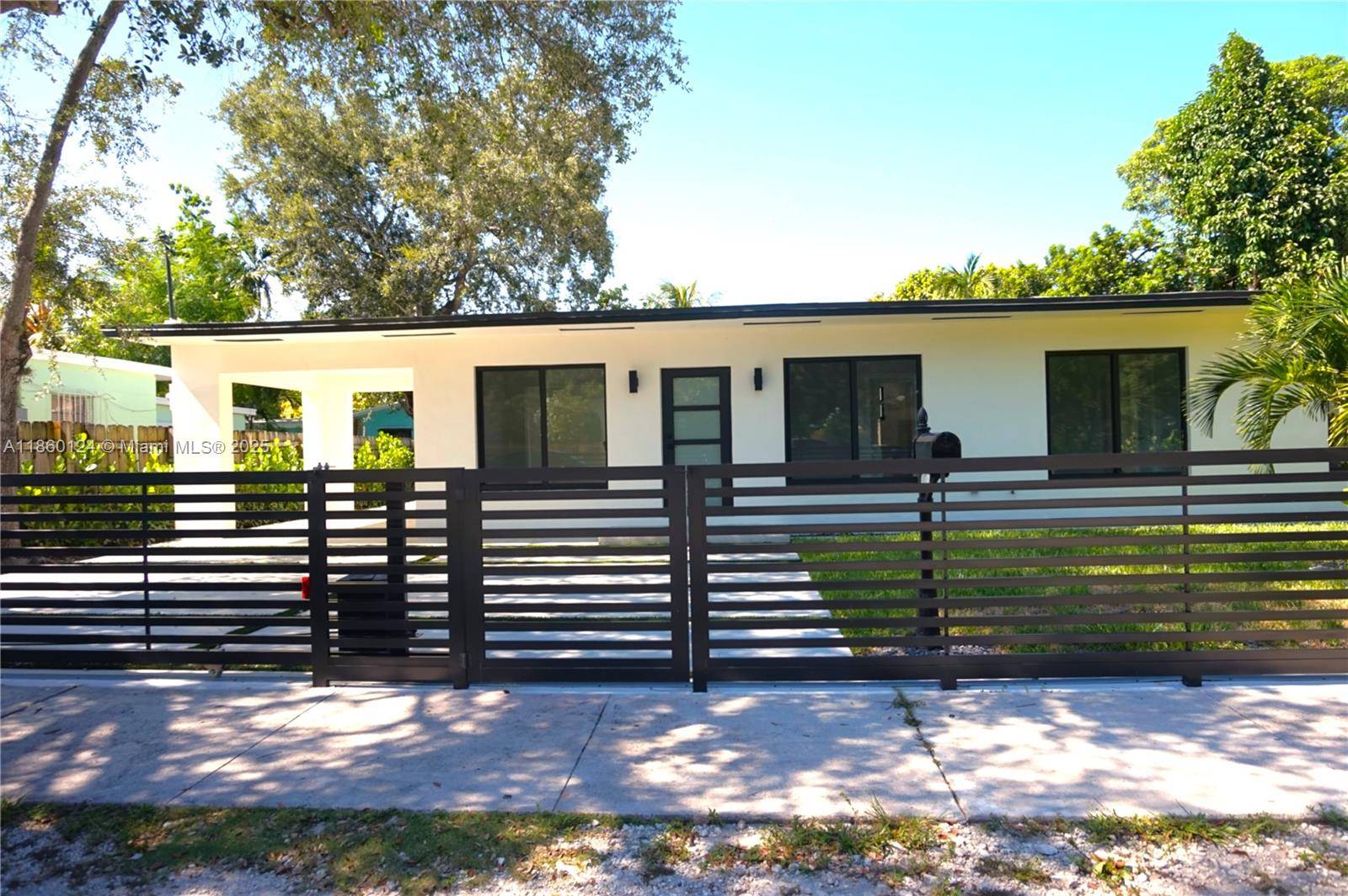 Discover this beautifully renovated 3 bedroom, 2 bathroom home located just minutes from Miami s world famous Design District, Wynwood, beaches, Brickell, and a short drive to Aventura mall.