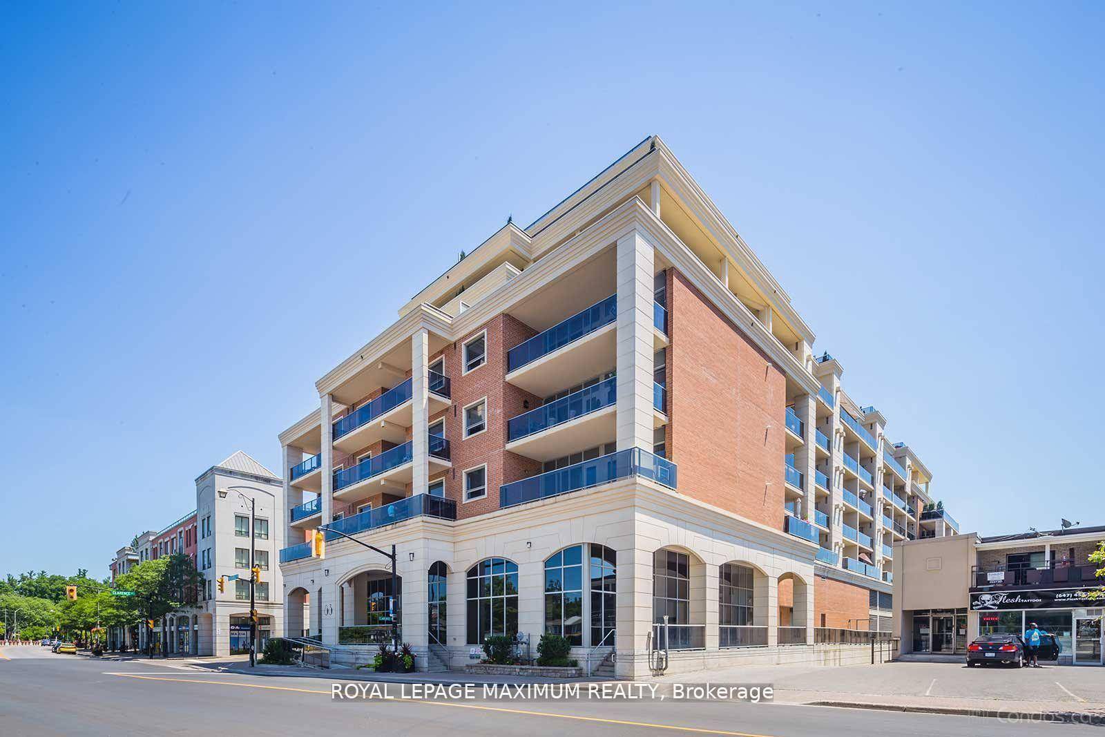 Welcome to Terraces on the Park, a boutique low rise condo offering a perfect balance of nature and city living.