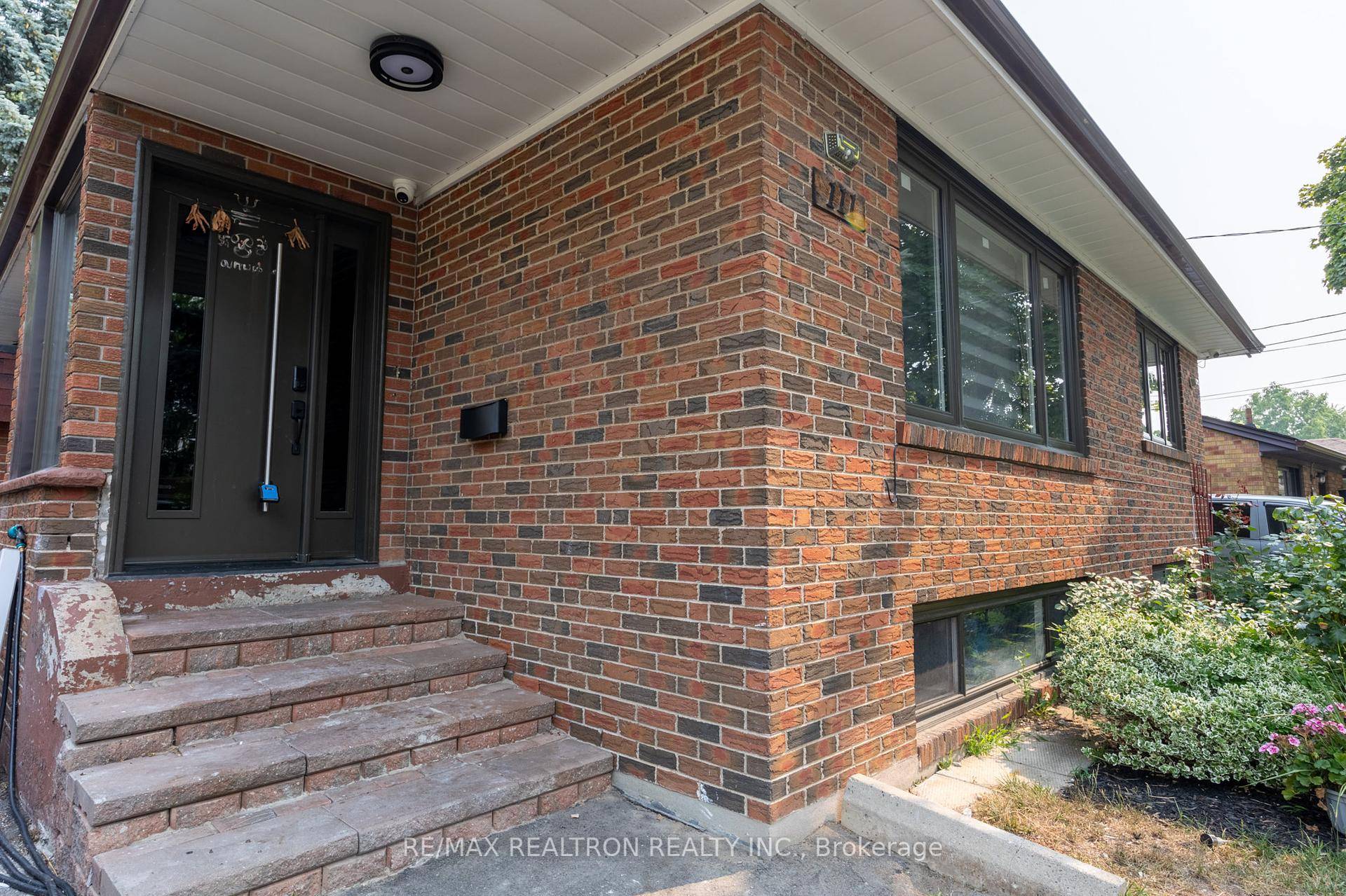 Fully renovated and move in ready 3 bedroom, 2 bath main level unit for rent in a desirable Scarborough Neighbourhood.