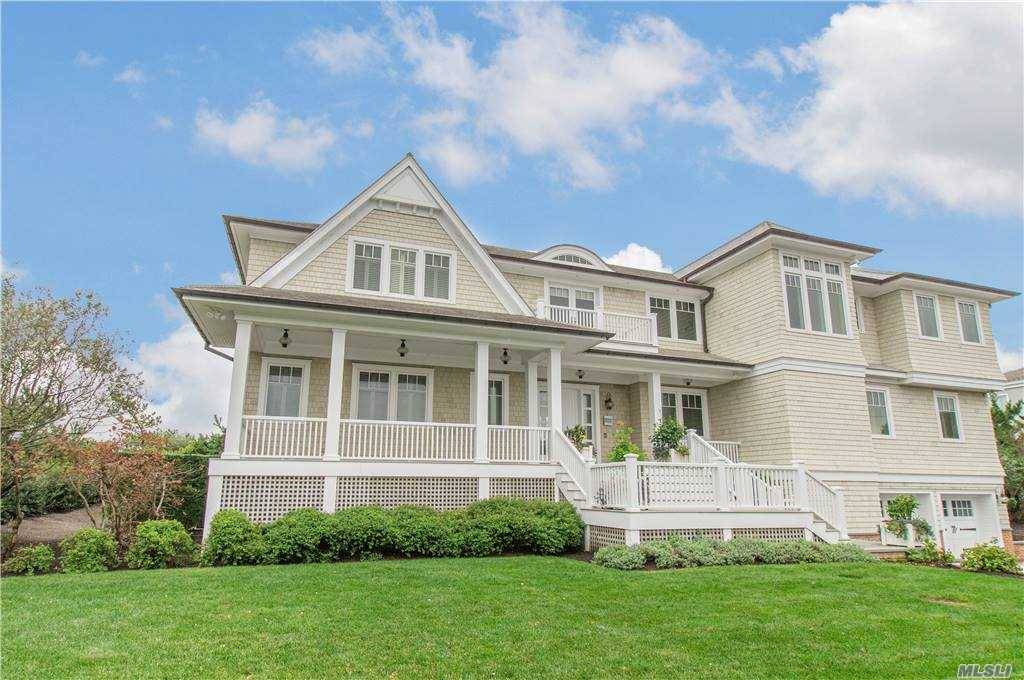 Enjoy all modern luxuries this seaside sanctuary has to offer.