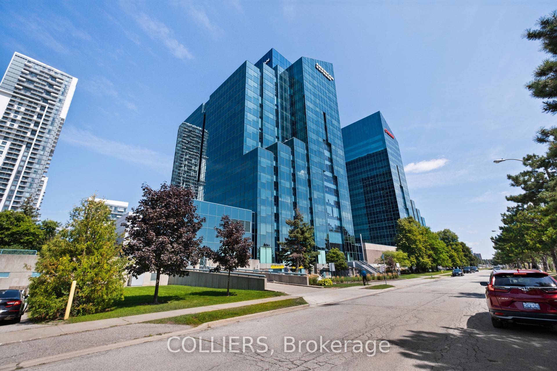 Premium 3 Tower Class A office complex with numerous onsite amenities including Goodlife Fitness, La Prep Daily Fresh, Atria Sushi, Day Care, Tenant Conference Room amp ; 24 7 security.