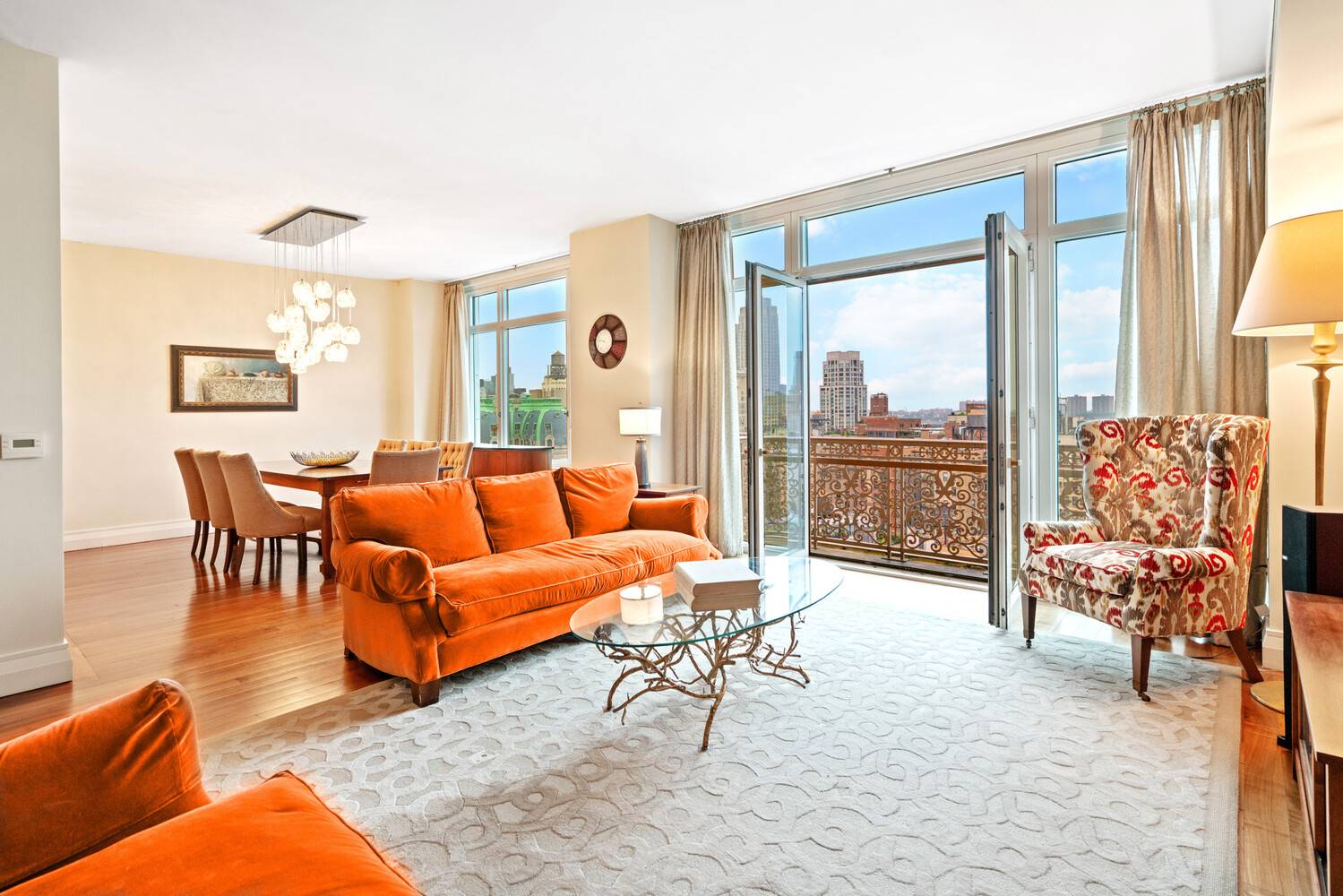 Introducing Penthouse 2B at the Laureate, located on the corner of 76th Street and Broadway in the heart of Manhattan's Upper West Side.