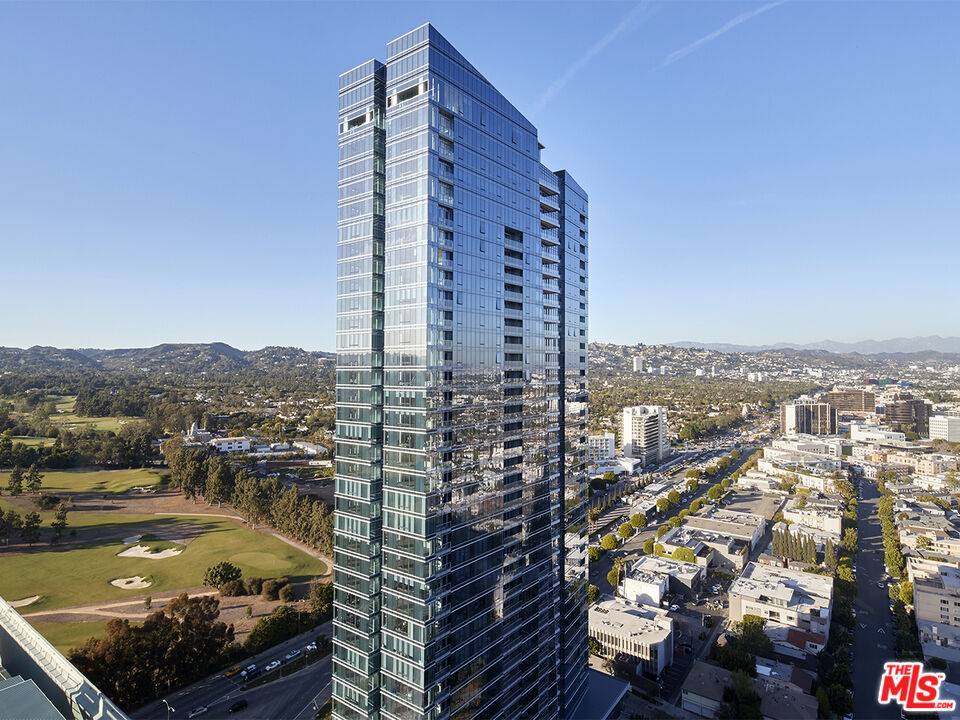 10000 SANTA MONICA BLVD 2BR Beverlywood La