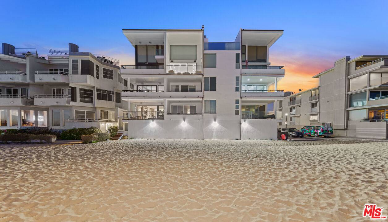 1   Eastwind St 3BR Marina Del Rey La