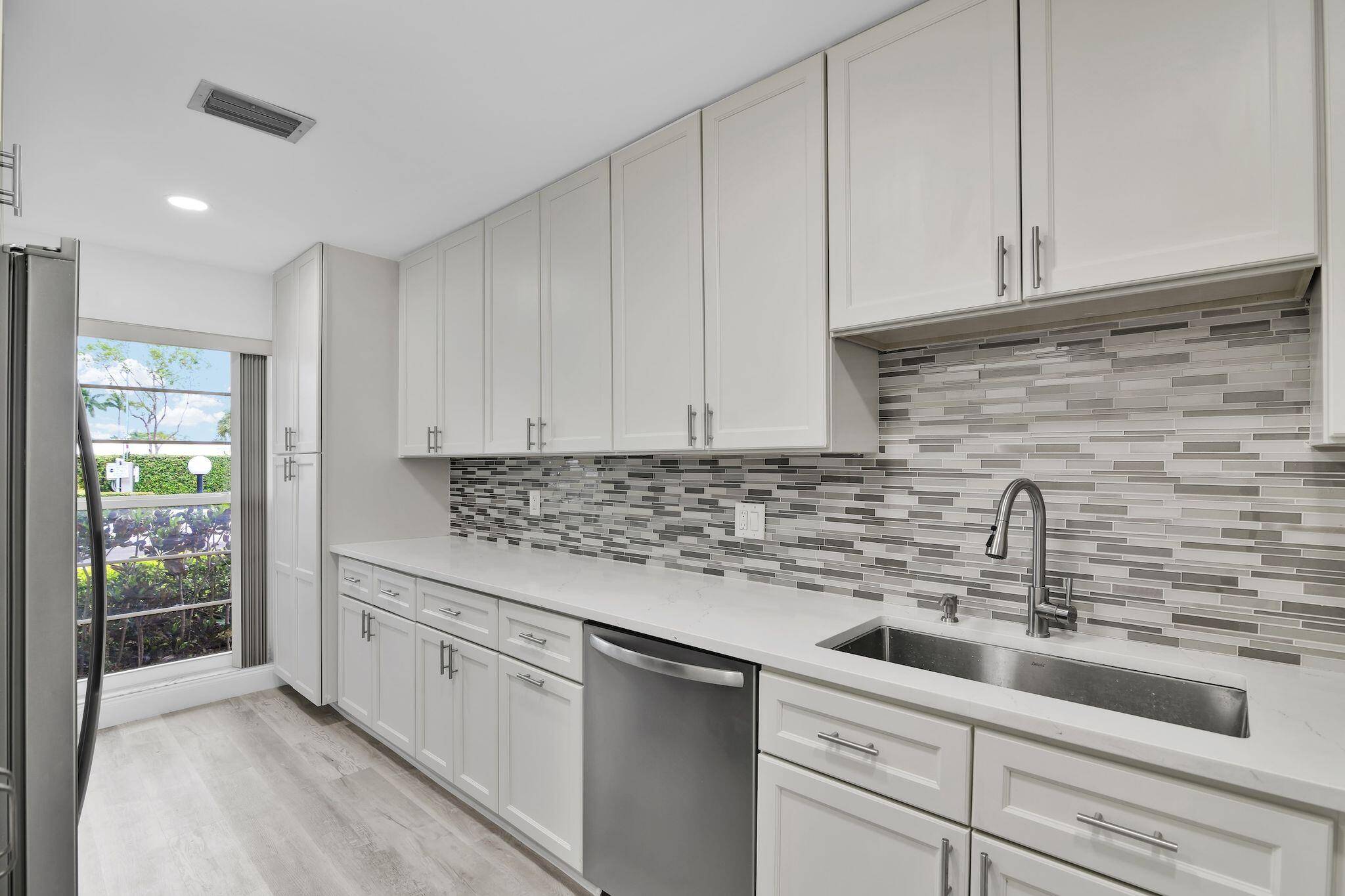 Spectacular 2 bedroom 2 bath PRIMARY SWEETS.