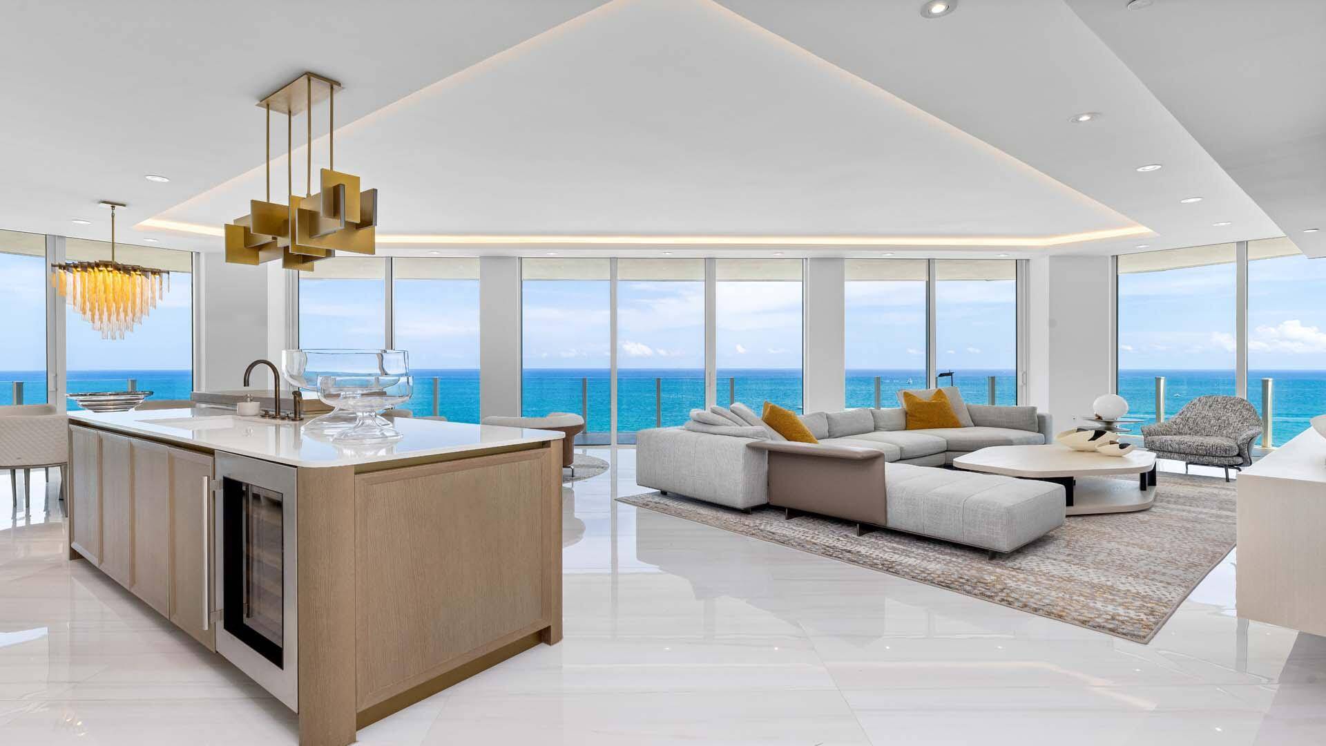 Rarely available 01 Line ; best line in the Four Seasons Private Residences Fort Lauderdale.