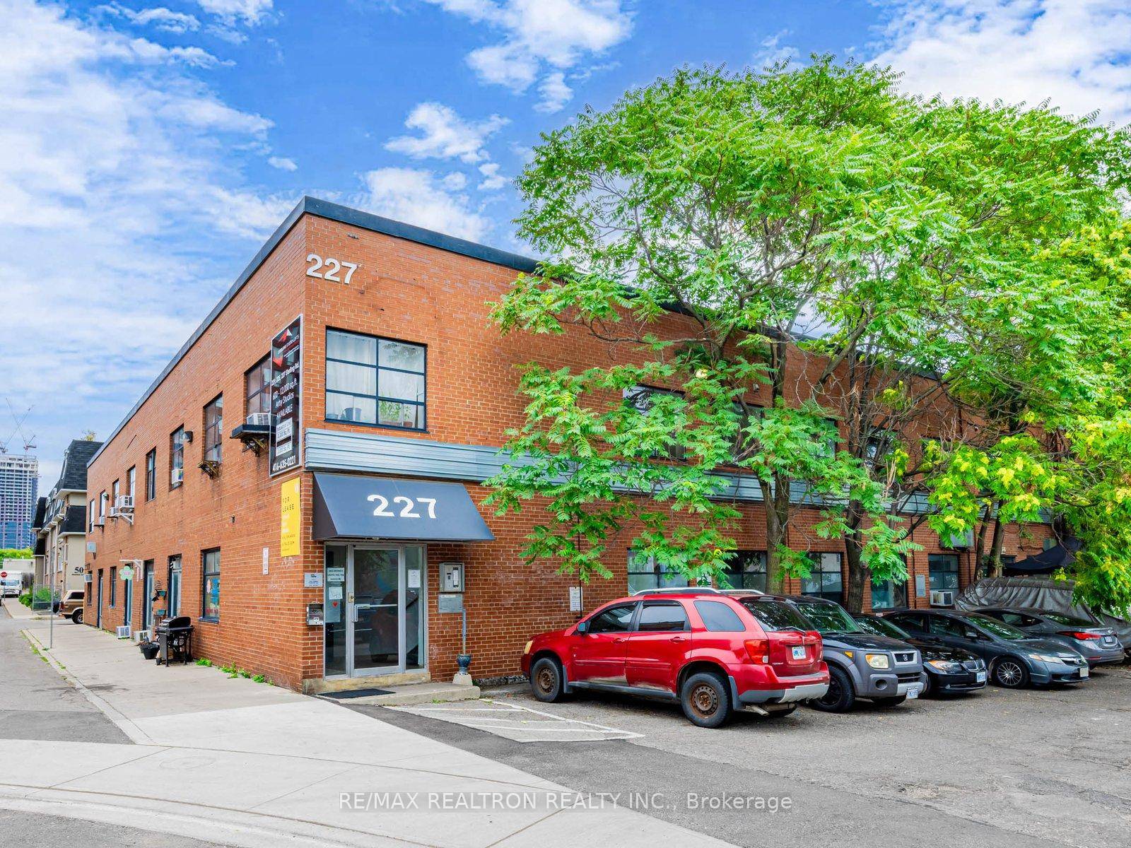 Welcome To This Remarkable Studio Space Residential Commercial Industrial Multi Use.