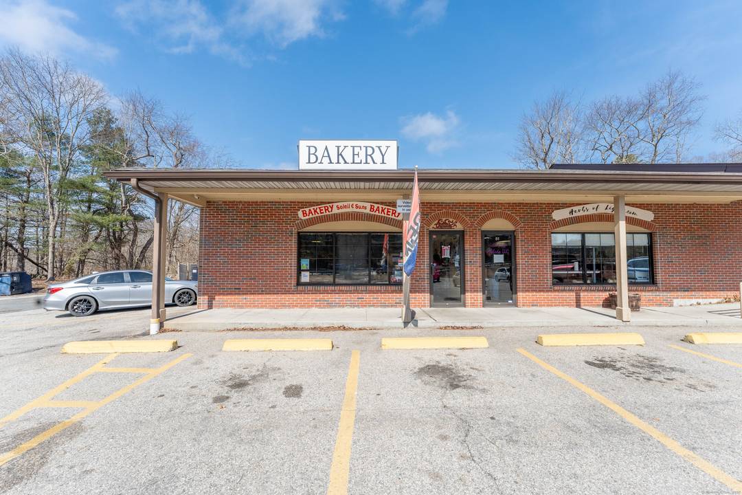 Thriving, Award Winning Bakery for Sale Woodstock, CT An incredible opportunity to own a highly successful, full service bakery in Woodstock !