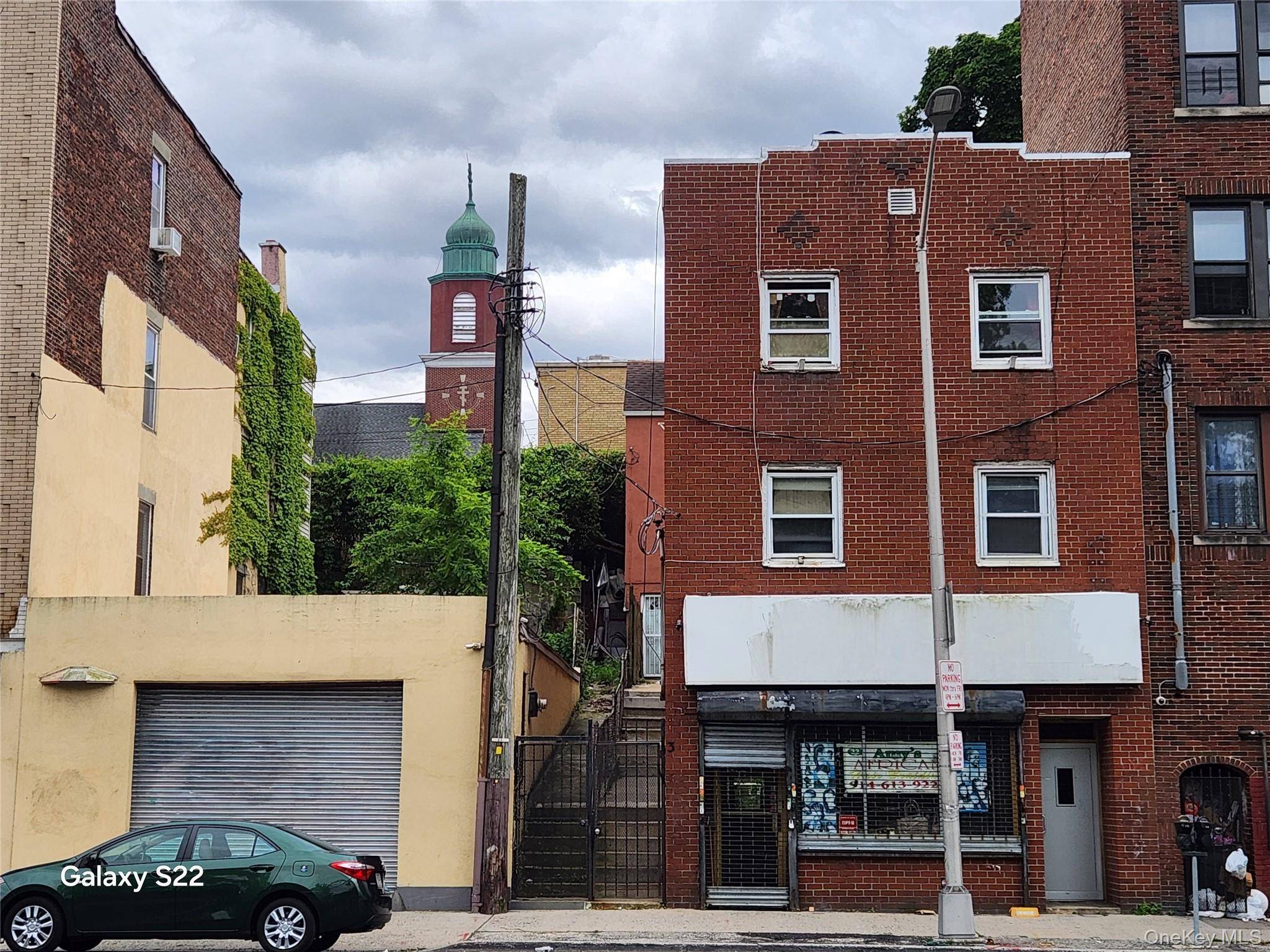 Calling all investors Do not miss this money maker property.