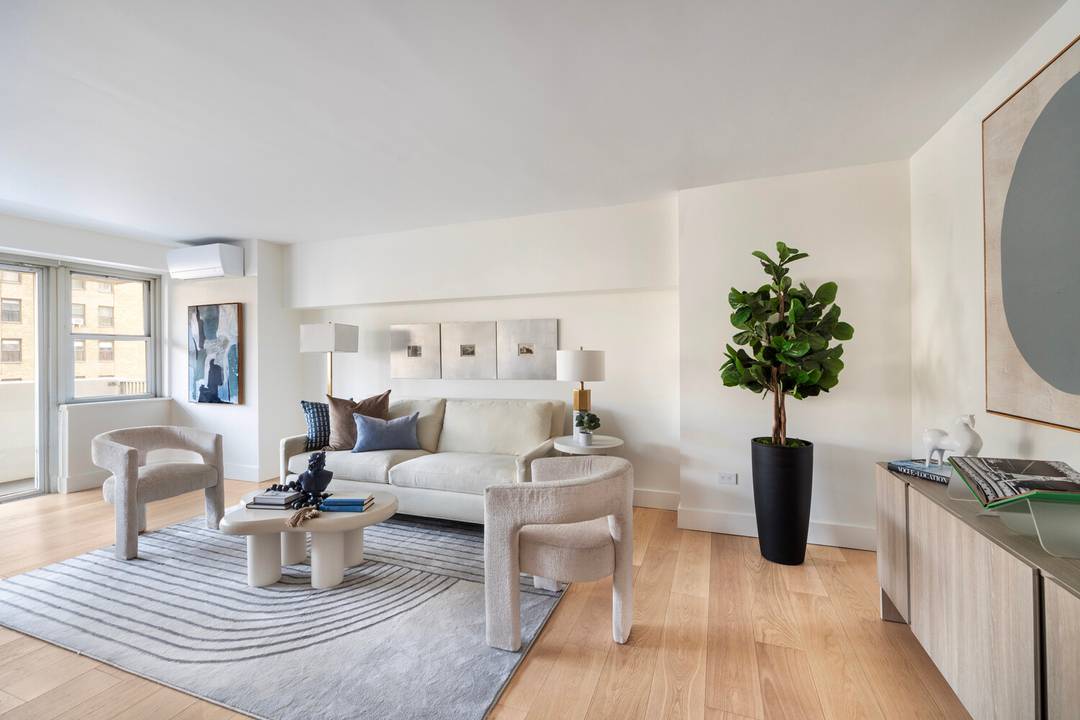 NEW TO THE MARKET ! NO BOARD APPROVAL SPONSOR SALE.