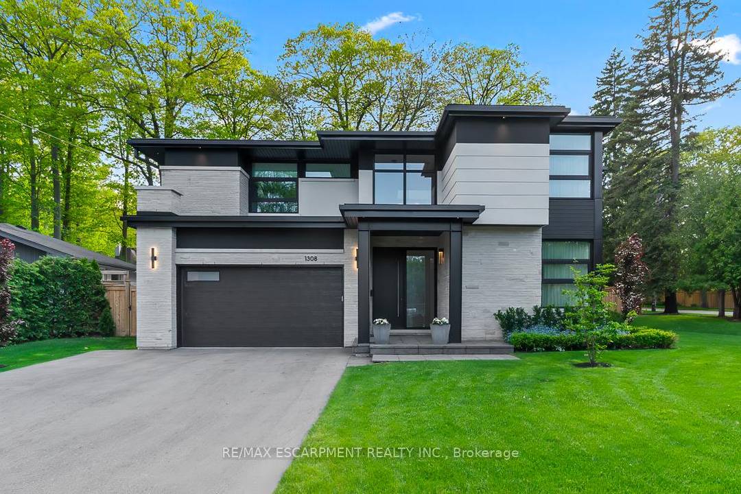 Designed by David Small amp ; Mello Design Group, this custom masterpiece blends timeless elegance amp ; innovation.