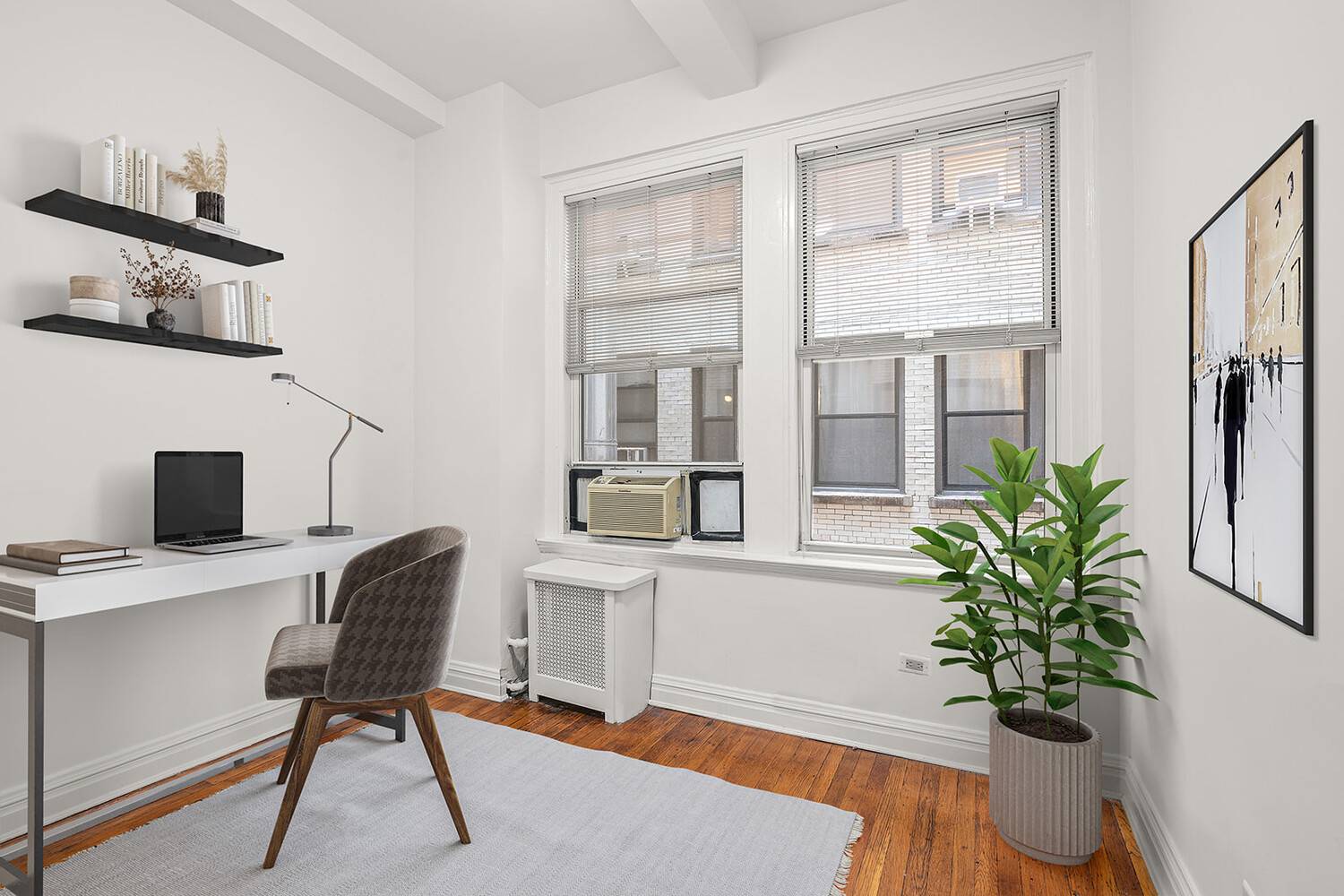 Loft Like Three Bedroom in the Heart of NoMad Apartment 2DE is a rare and truly one of a kind offering available for the very first time.