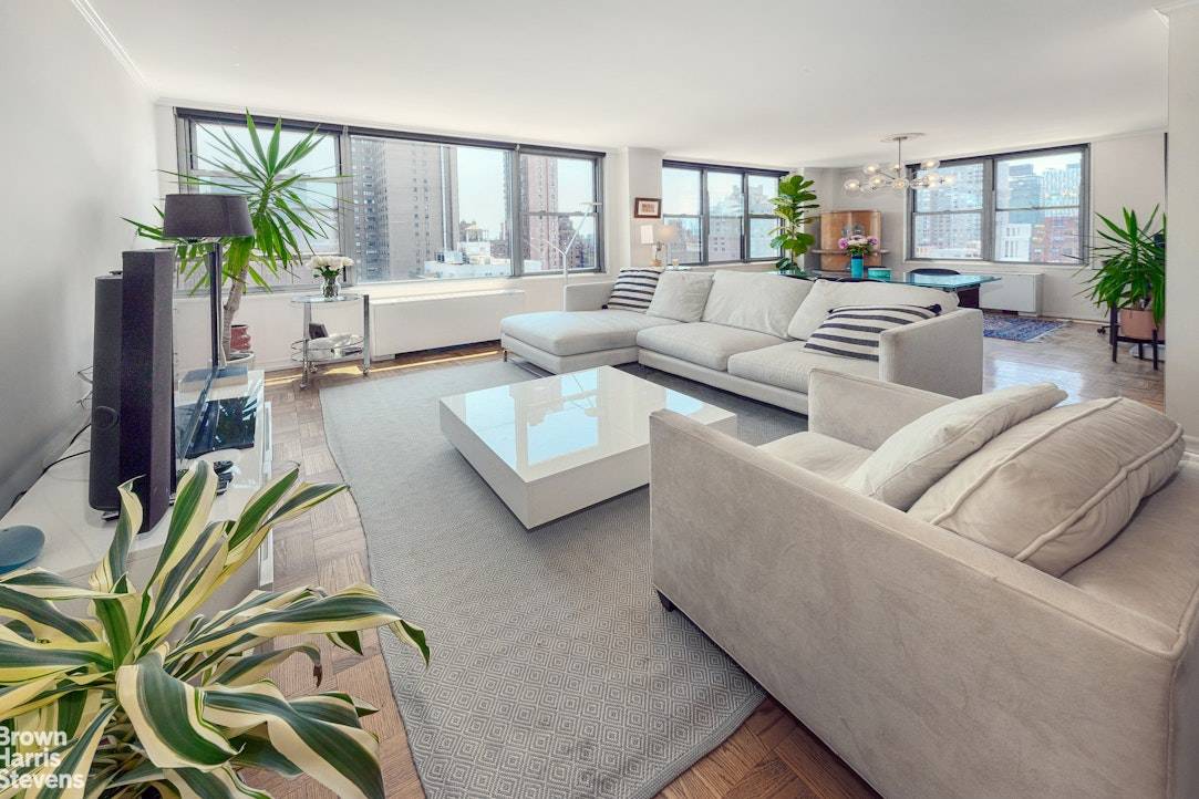 Exceptionally Large 1 bedroom, 1.