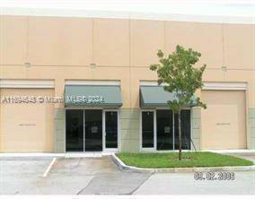 Weston Commercial Center, warehouse with office for sale in Glades Circle, same owner has two units 11 and 12 which are adjacent, 1512 SF each one, office included is approx.