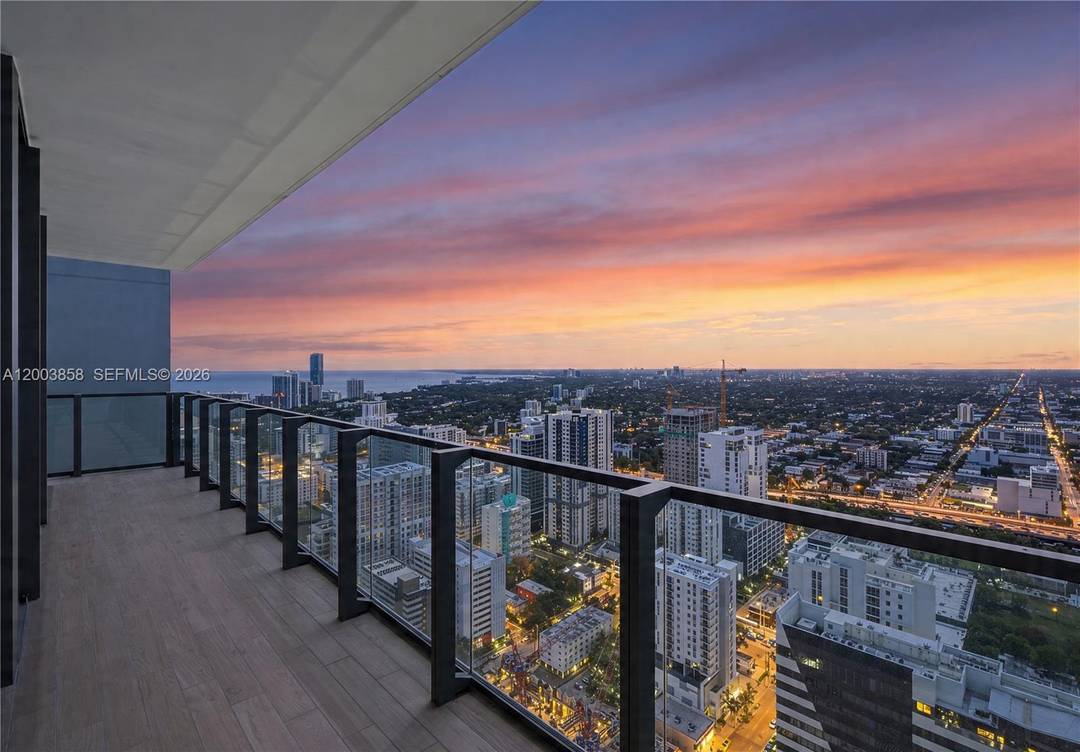 Welcome to this 37th floor modern and spacious floor plan of a 2 bedroom, 2.