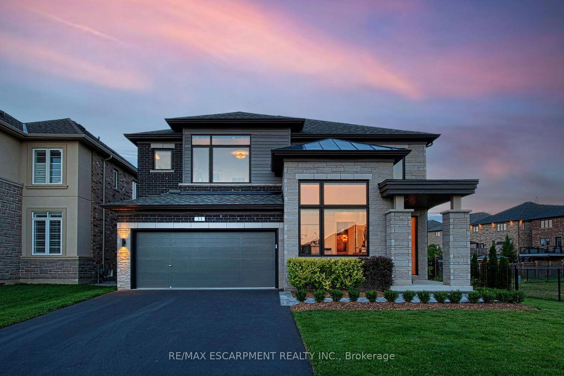 Welcome to this stunning modern 2 storey luxury home, built in 2020 on premium 60' x 105' conservation pond view lot amp ; 300K in upgrades.