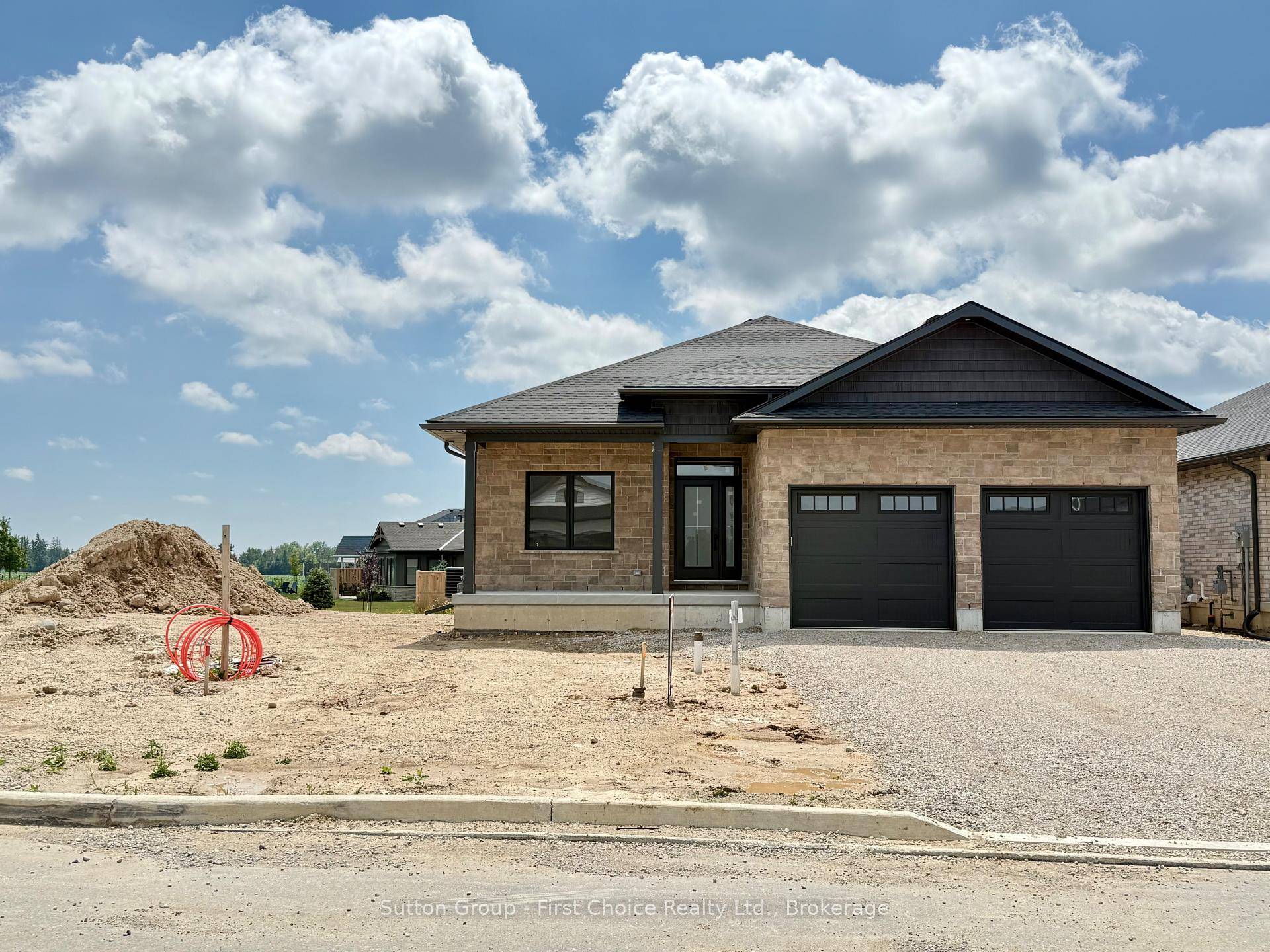 Welcome to 236 Henry Street, a beautifully crafted 2 bedroom home, located on one of the area's most sought after streets.