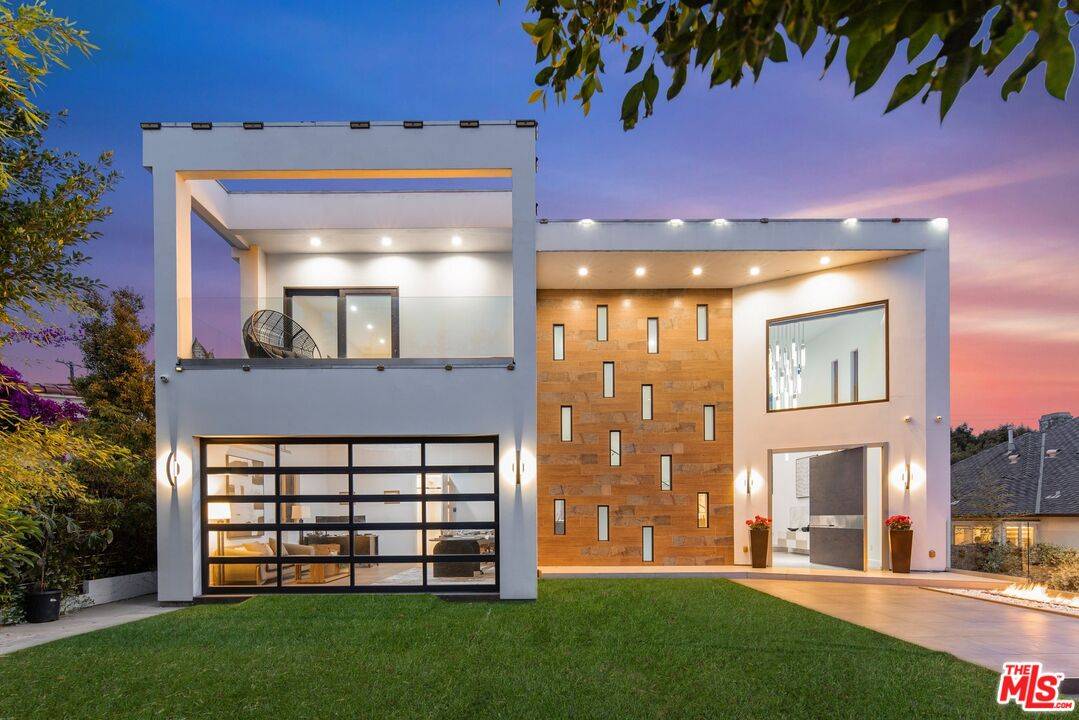 12443  W Sunset Blvd 7BR Brentwood La