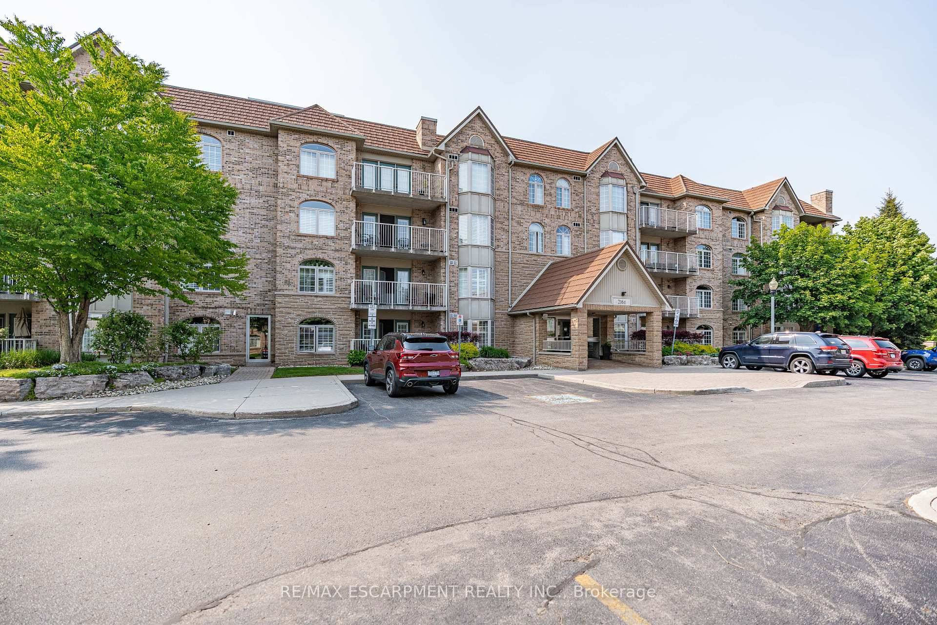Located at the Popular Oaklands Green Condominiums in the mature Aldershot Community this is One of the largest units in the building approx.