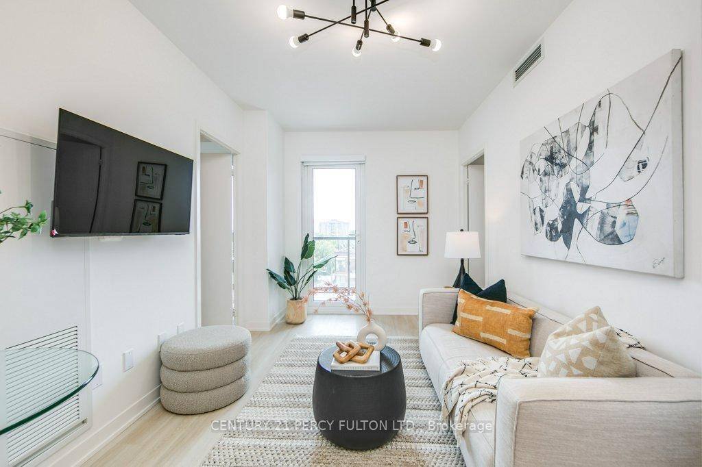 Like New ! Bright amp ; Modern 2 Bed, 2 Bath Condo at Nordic Condos.