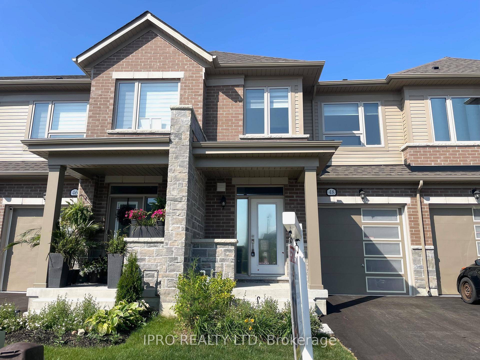 Introducing a gorgeous unit in sought after neighbourhood in Fergus.