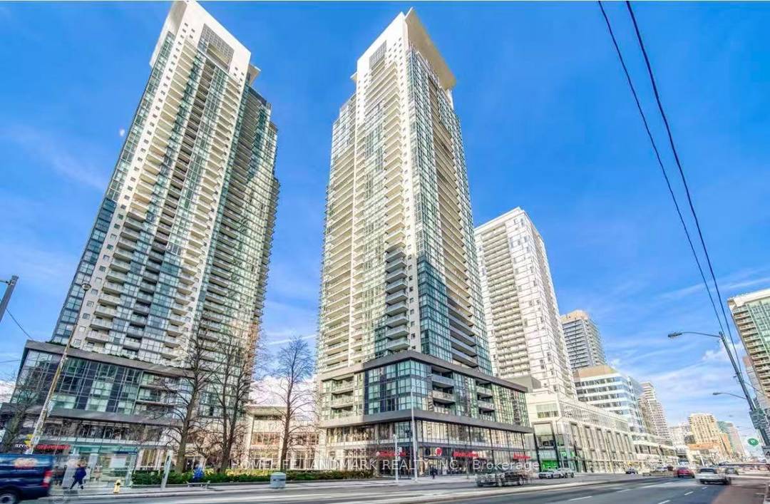 Prime Location, Luxurious Gibson Square 1 Bdr Condo, Bright And Spacious, Modern Kitchen With European Appliances, Granite Counter Top, Floor To Ceiling Windows, Bright Unobstructed East View.