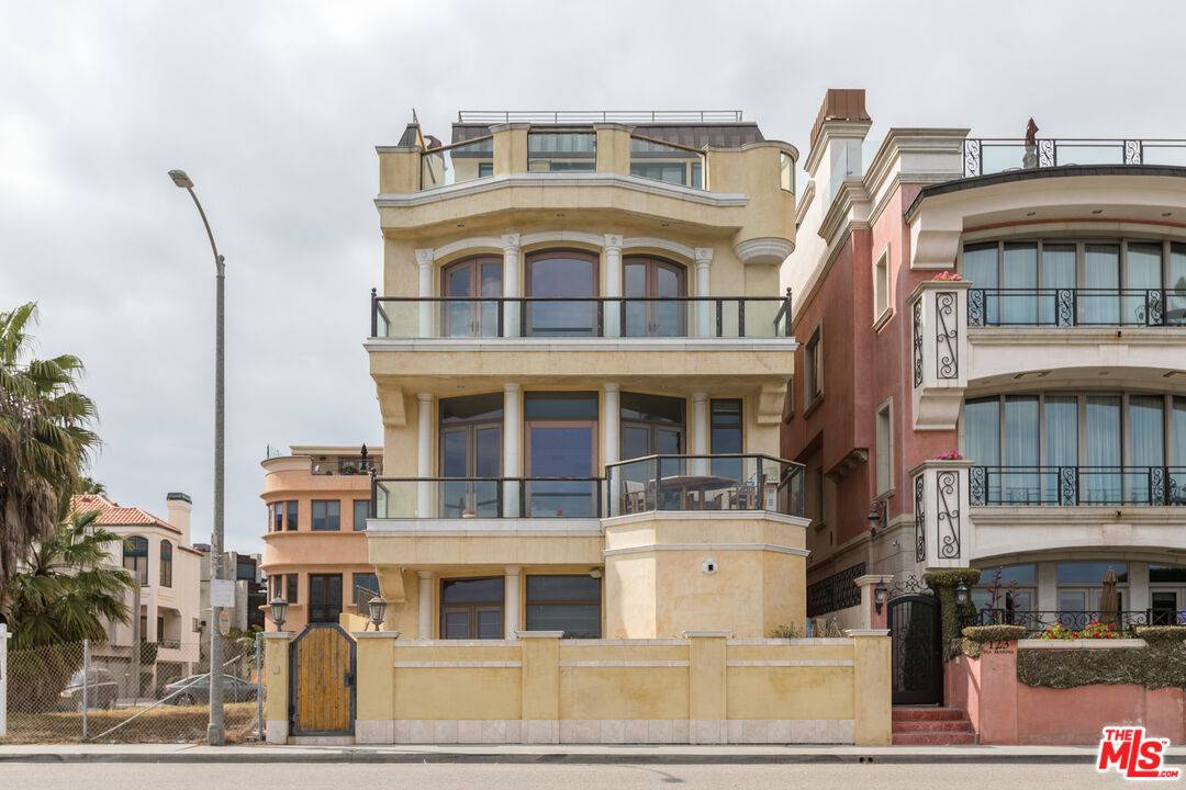 119 Via Marina 5BR Marina Del Rey La