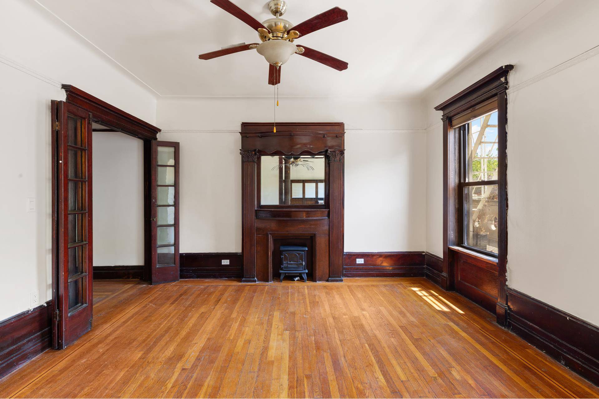 Welcome to your new home in the heart of historic Crown Heights, Brooklyn !