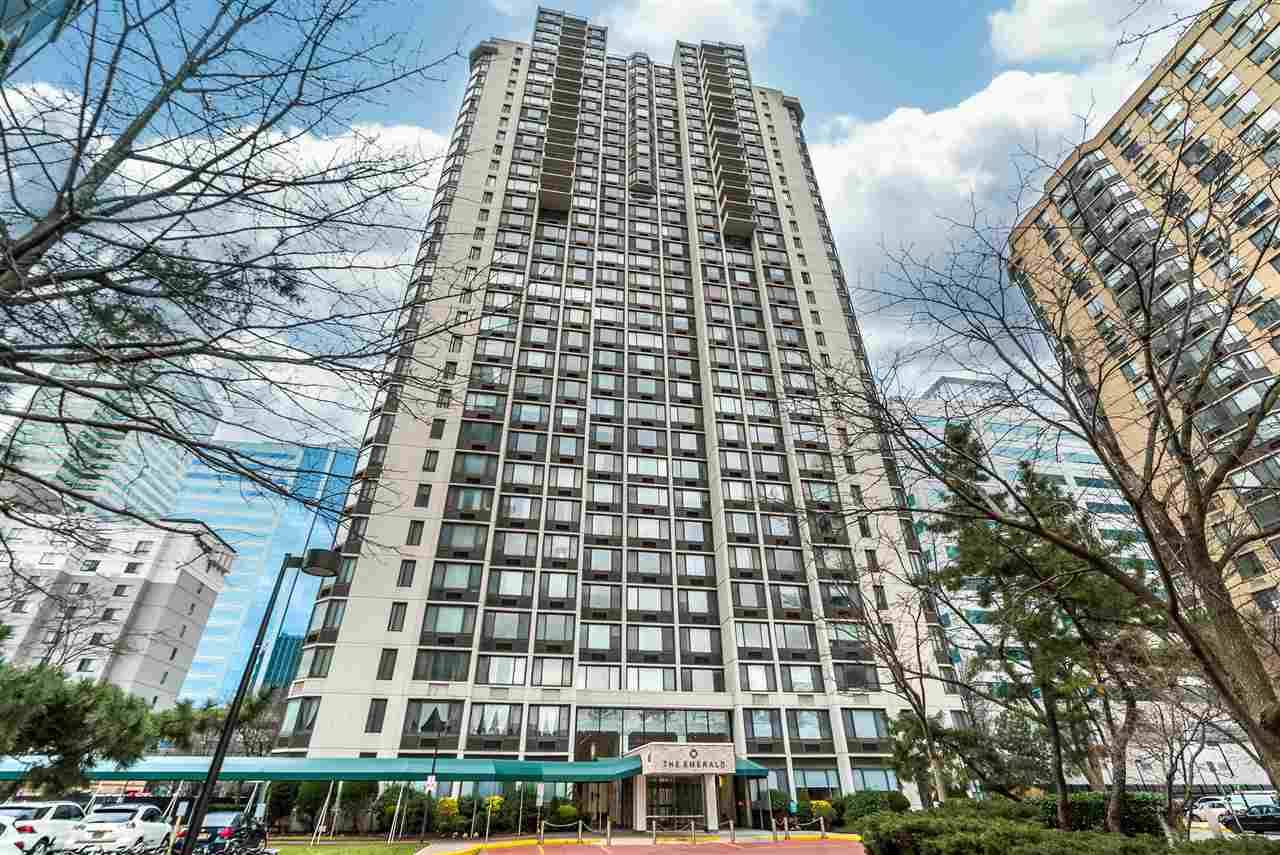 45 RIVER DR SOUTH Condo New Jersey