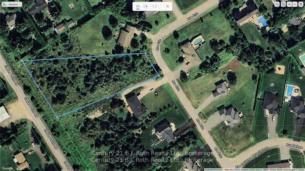 This expansive 1. 4 acre residential lot is the perfect canvas for your dream home !
