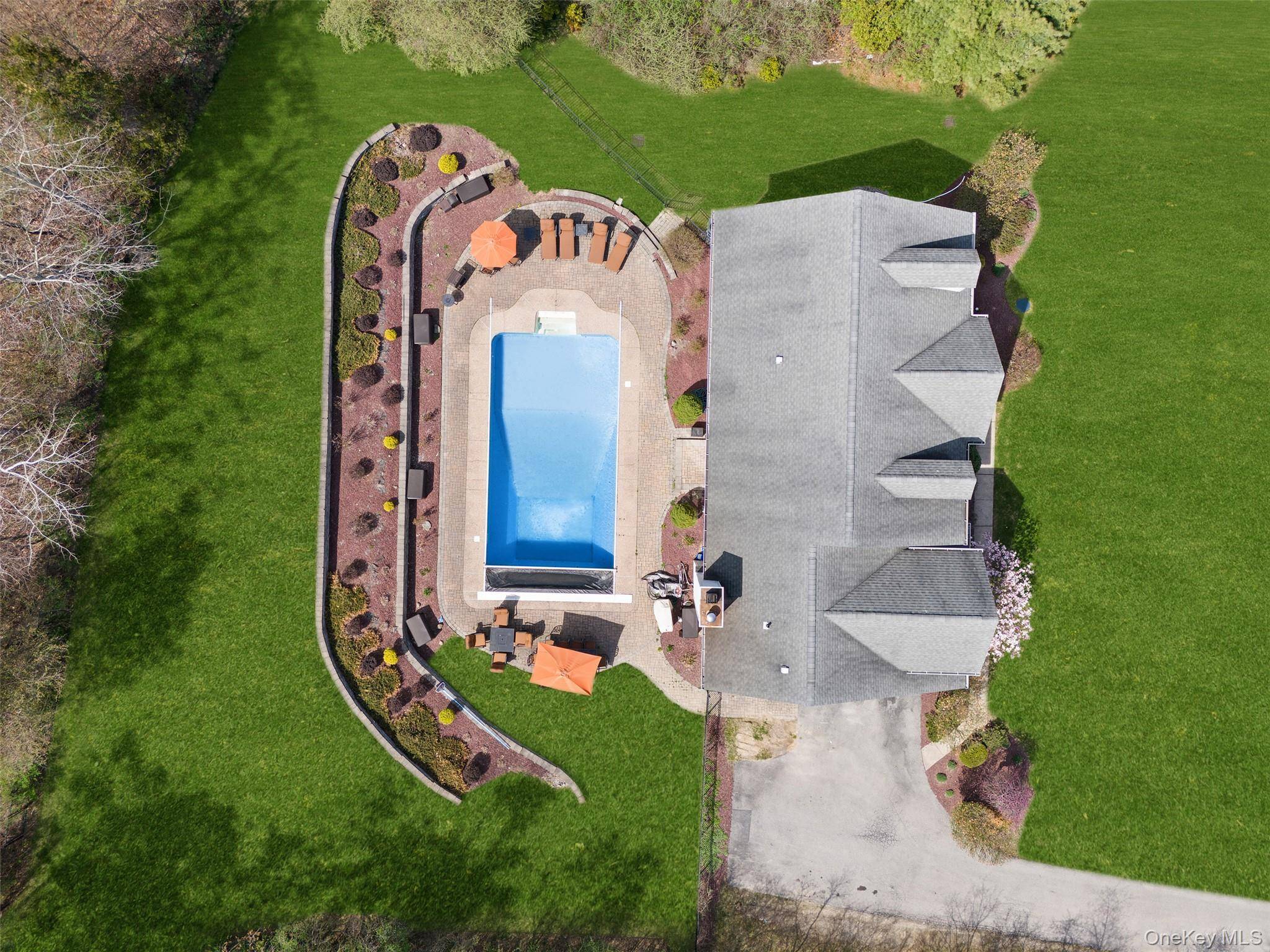 Reduced Price Under a 5 minute drive to Arlington High School this stunning residence lives like a 6 bedroom masterpiece, featuring 4.