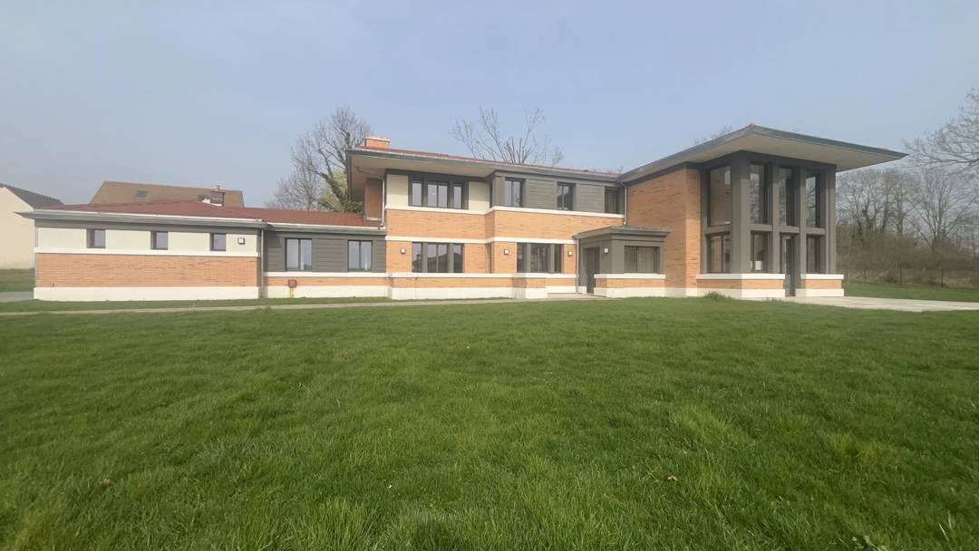 An Exceptional Residence within an Exclusive Private Estate