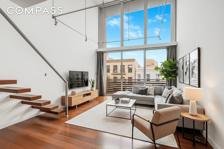 The Glass House Modern 2 Bedroom Duplex Condo with Loft, Private Balcony amp ; Storage Greenpoint, Brooklyn Welcome to The Glass House, a boutique condominium in the heart of Greenpoint, ...