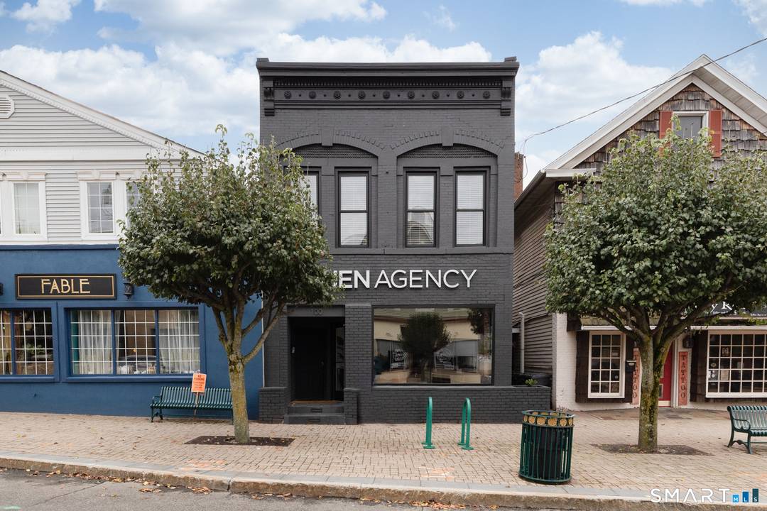 Perfect for owner user and offset expenses with the tenant.