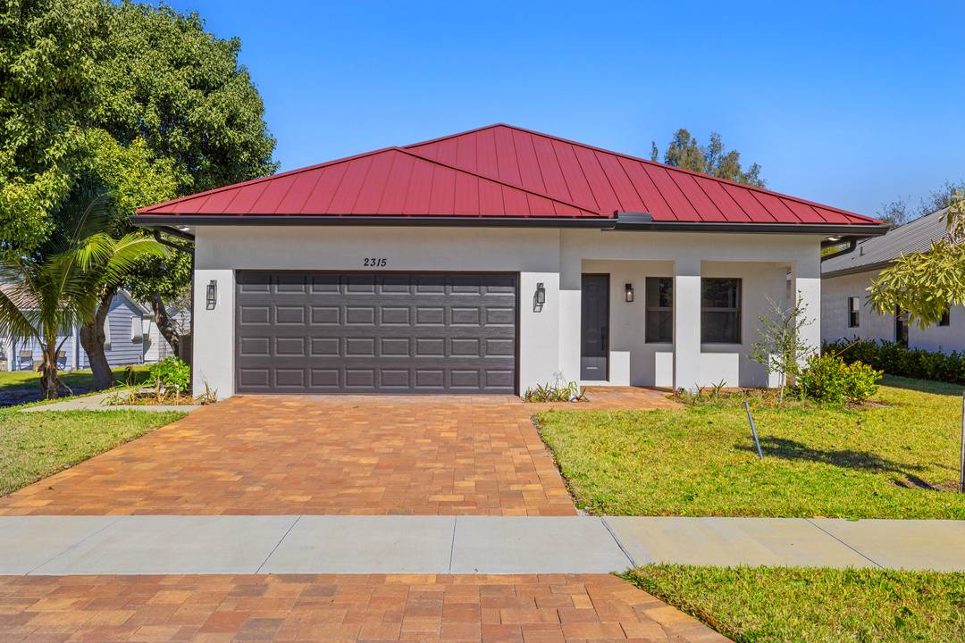 Be the first to occupy this stunning 2024 new construction home in East Delray Beach, just minutes from downtown with shopping, dining, and entertainment at your doorstep.