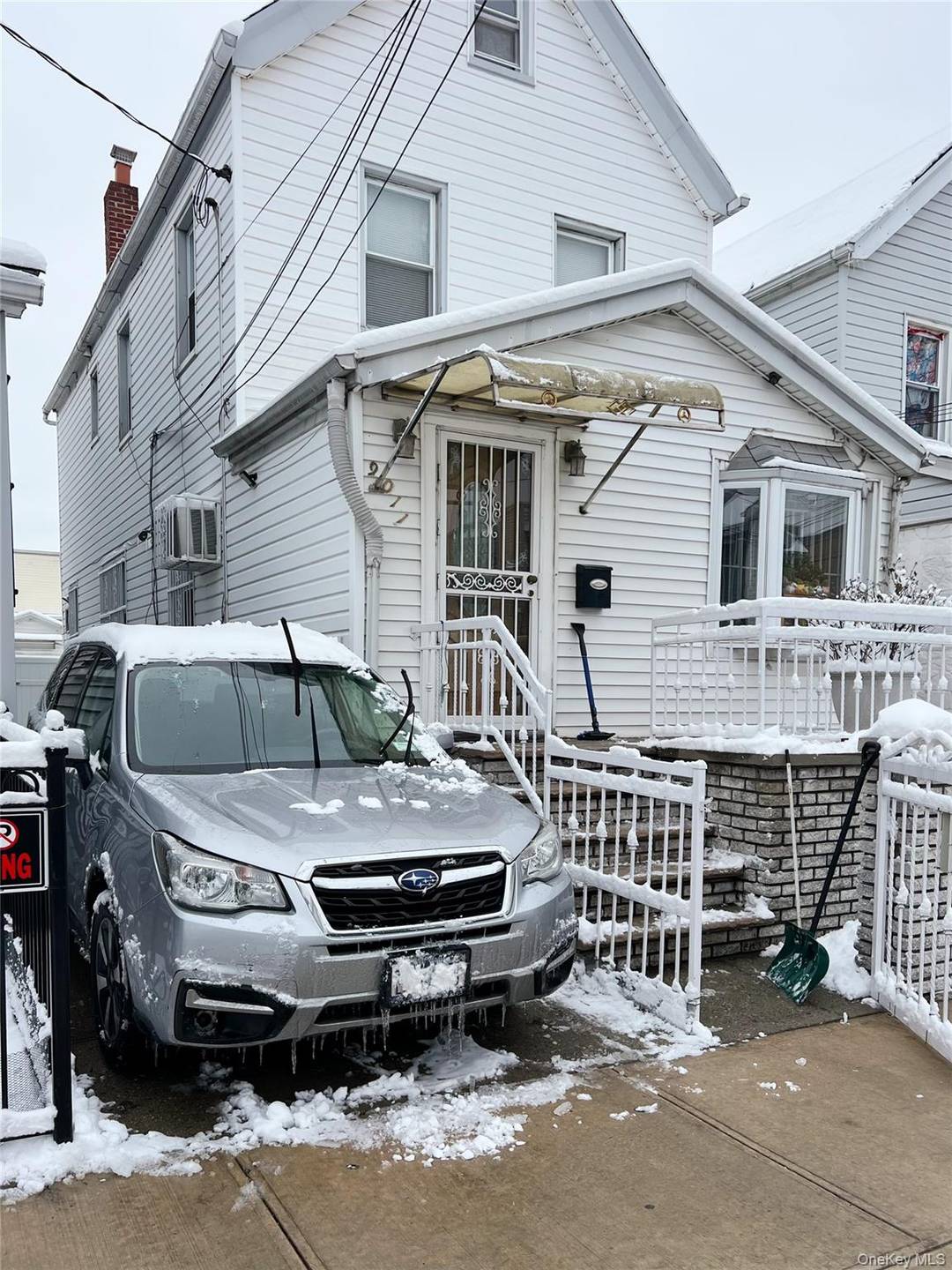 Detached spacious single dwelling in Woodhaven !