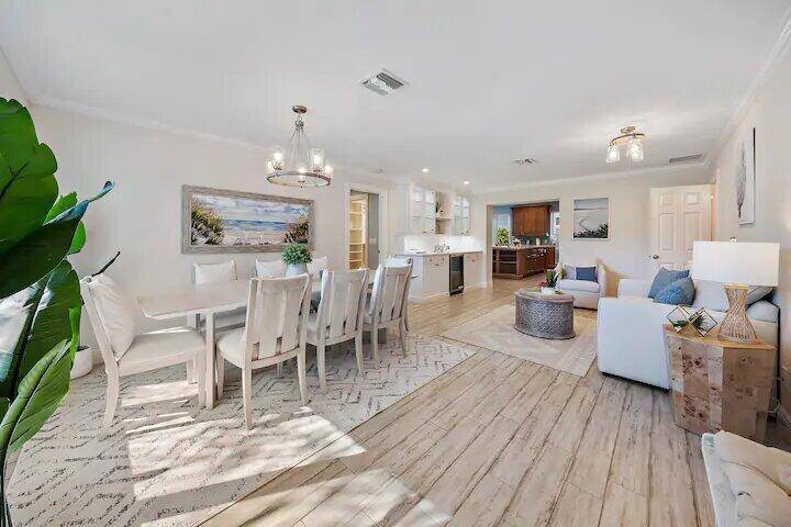 Welcome to this renovated, split floor plan home, available for rent, located in a quite upscale and one of Florida's most desirable beach towns.
