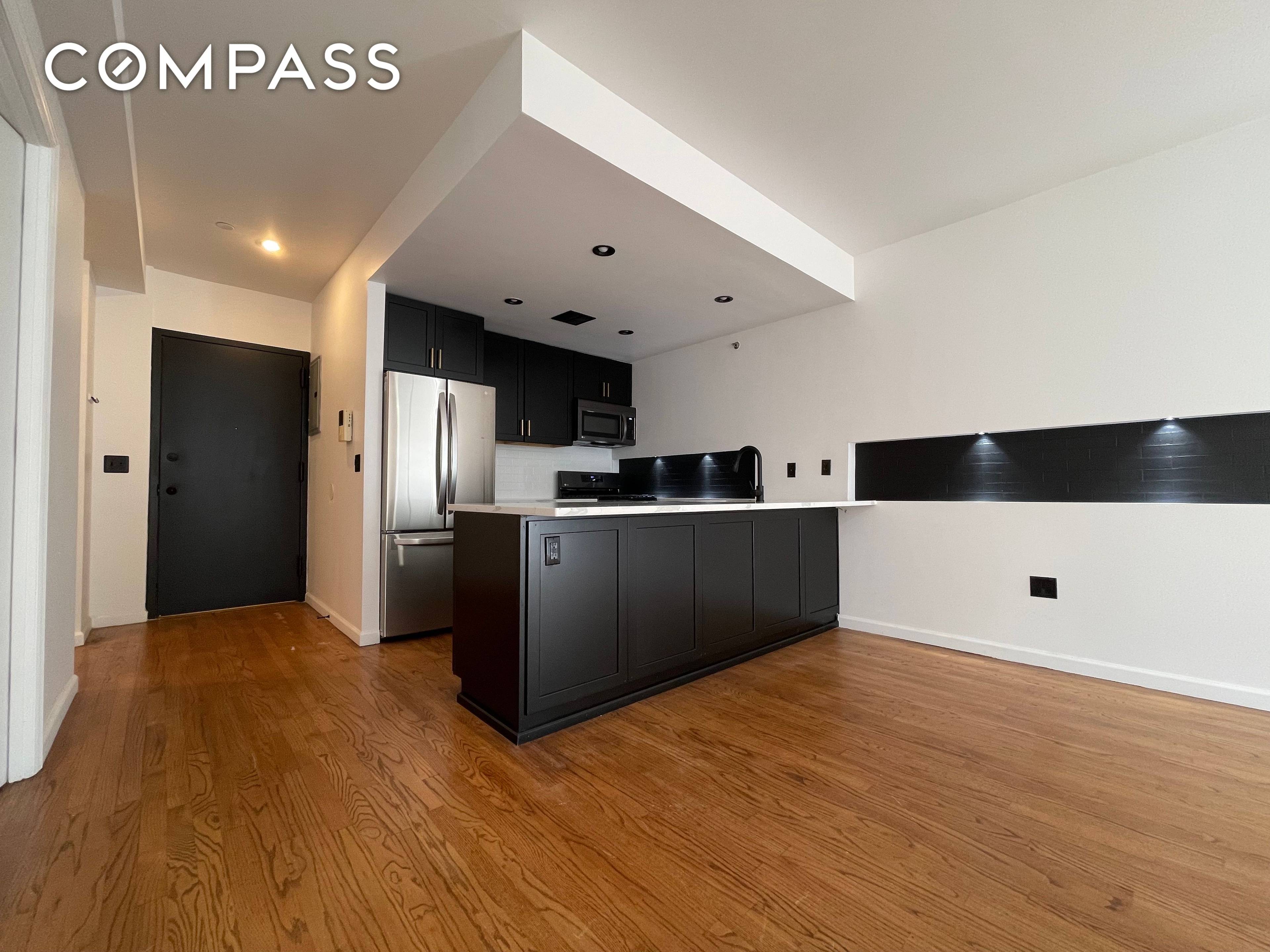 Mere steps to Prospect Park, be the first tenant to enjoy this beautiful and newly renovated 2 bedroom and 2 bathroom condo in the Alvora.