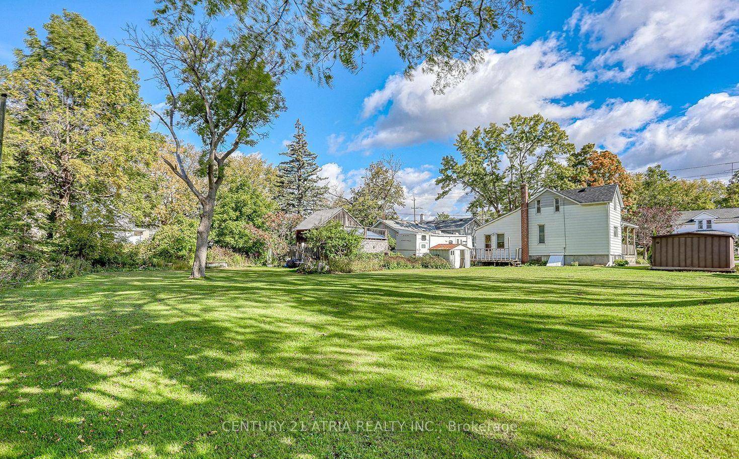 Welcome to this charming and meticulously maintained 4 bedroom detached home, nestled on a large 66' x 165' lot in one of Whitbys most desirable neighborhoods.