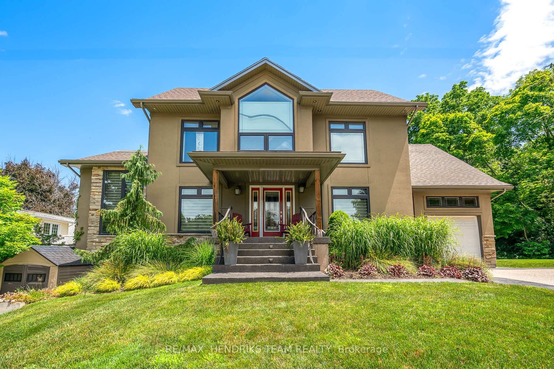One of a kind ! Take a nice little winding drive past Queenston Heights Park and Brock's monument, past the amazing views of the mighty Niagara River and onwards to ...