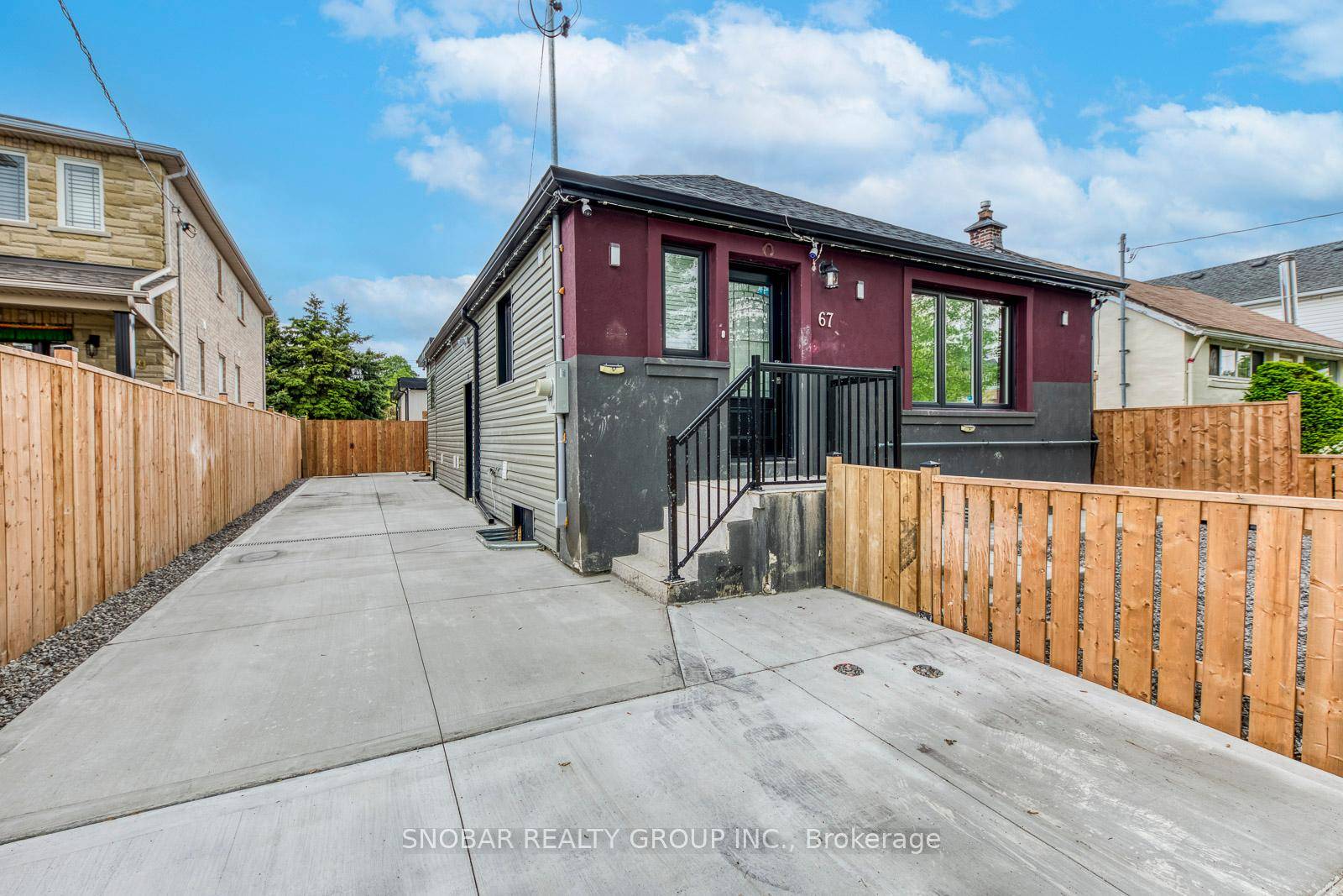 Legal 2 Bedroom basement apartment in Prime Long Branch Location ALLUTILITIES INCLUDED !