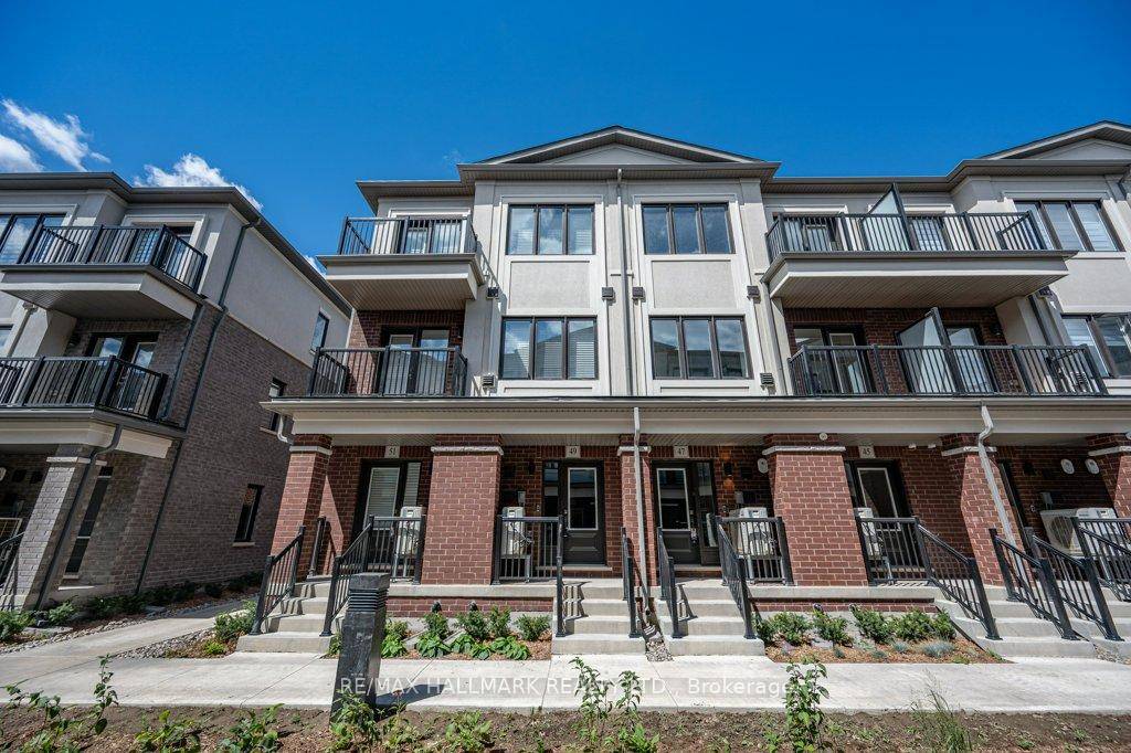 Brand new Treasure Hill townhouse available for rent in a highly convenient location with access to fantastic amenities.