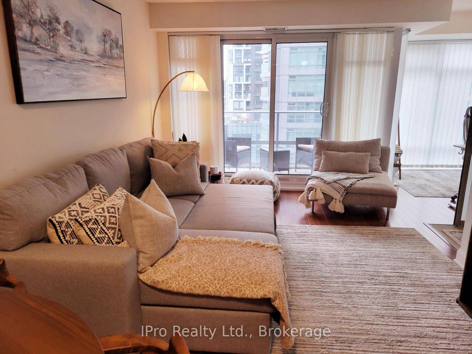 Fully furnished and move in ready, this bright and spacious 1 1 bedroom condo in the heart of Midtown Toronto offers 700 sqft of well designedliving space, complete with a ...