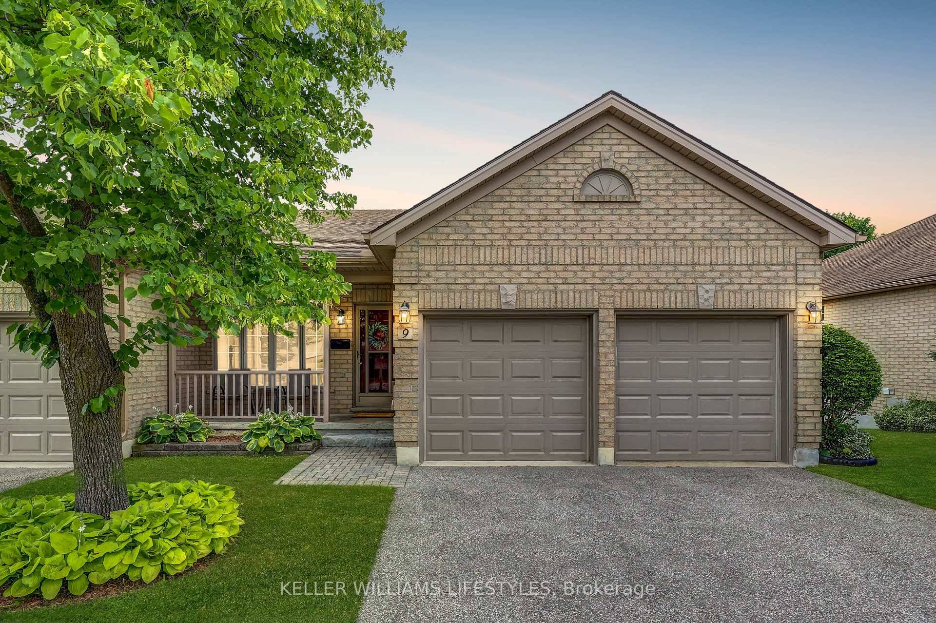 Welcome to Unit 9 at 9 Cadeau Terrace an impeccably maintained end unit condo located in the highly sought after community.