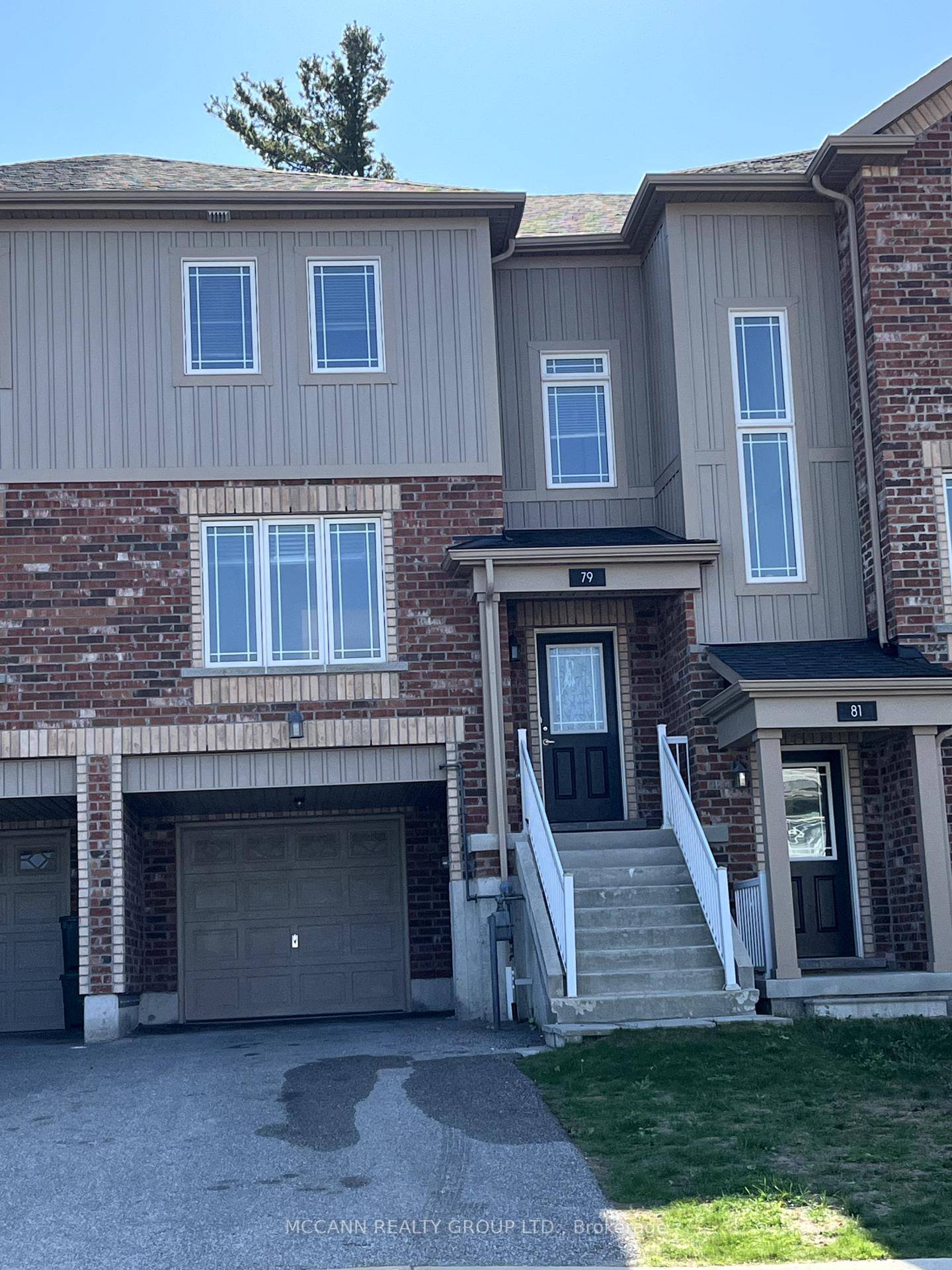 Comfort, Convenience amp ; Charm The Perfect Place to Call Home Welcome to this delightful and well maintained townhome, thoughtfully designed for easy living and peaceful enjoyment.