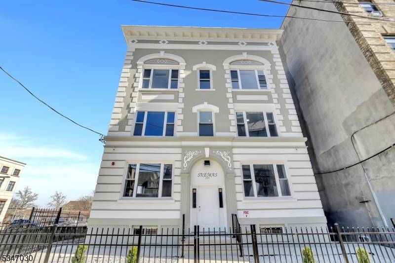 A 5 YEAR TAX ABATEMENT. A unique and rare investment opportunity awaits in the vibrant North Newark area !